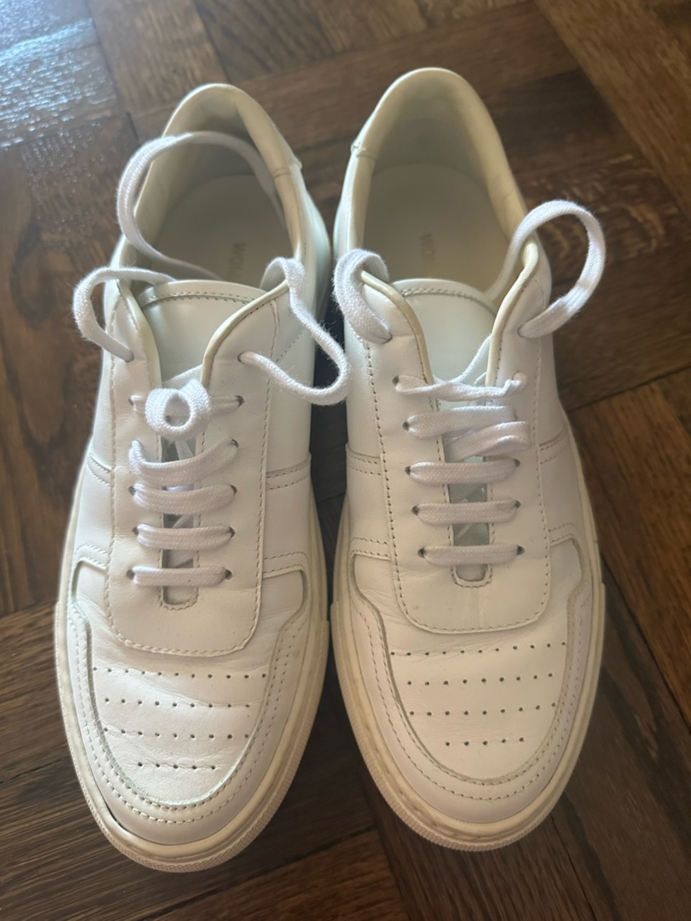 Common Projects White Leather Low-Top Sneakers